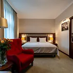 Grand Sal 호텔 4*