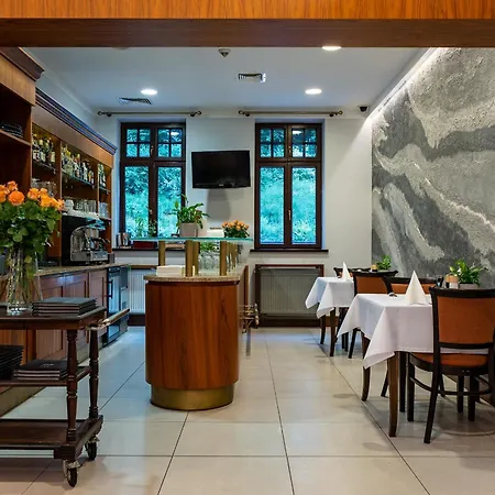 Grand Sal Hotel